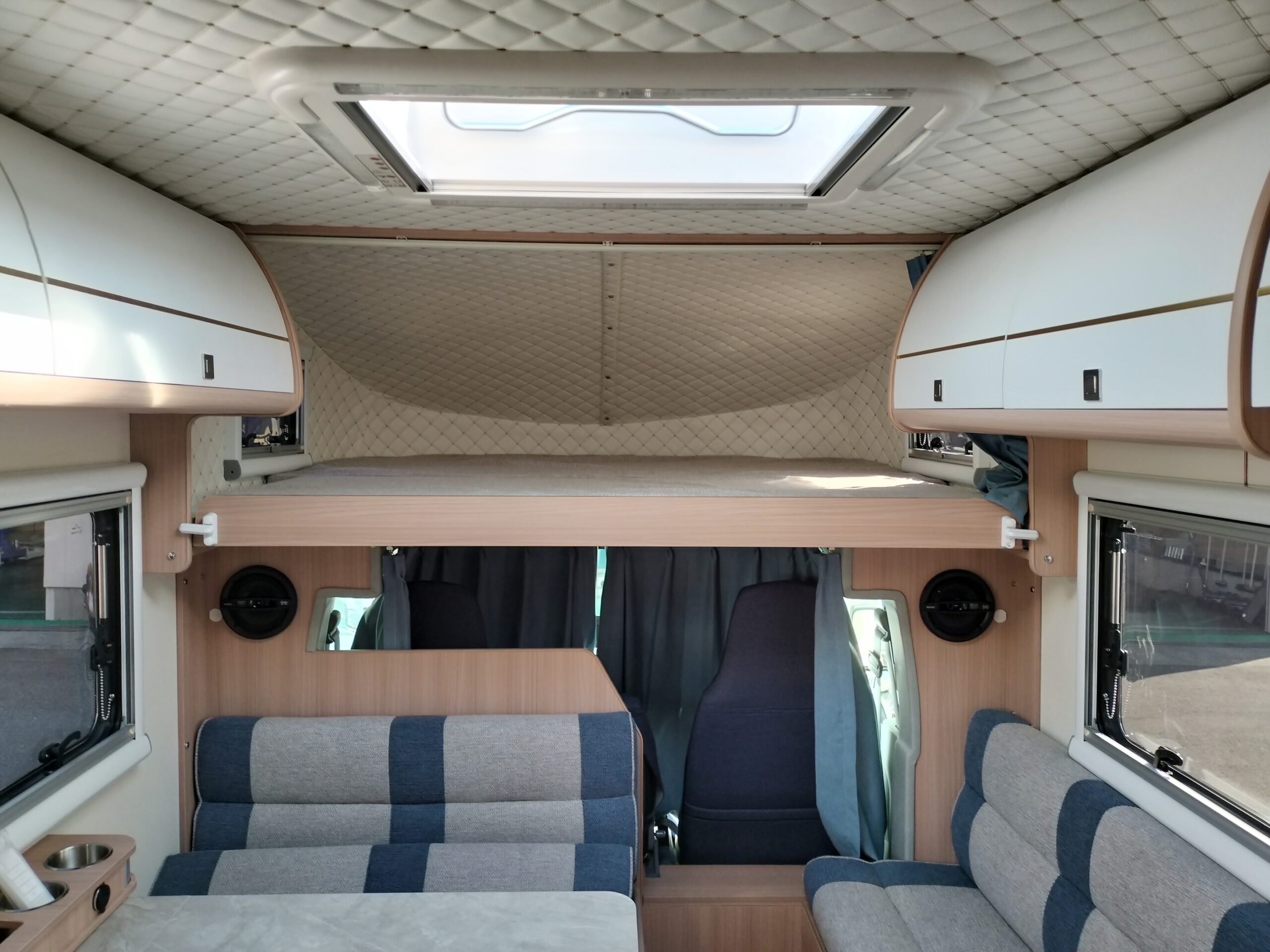 Vehicle gallery image