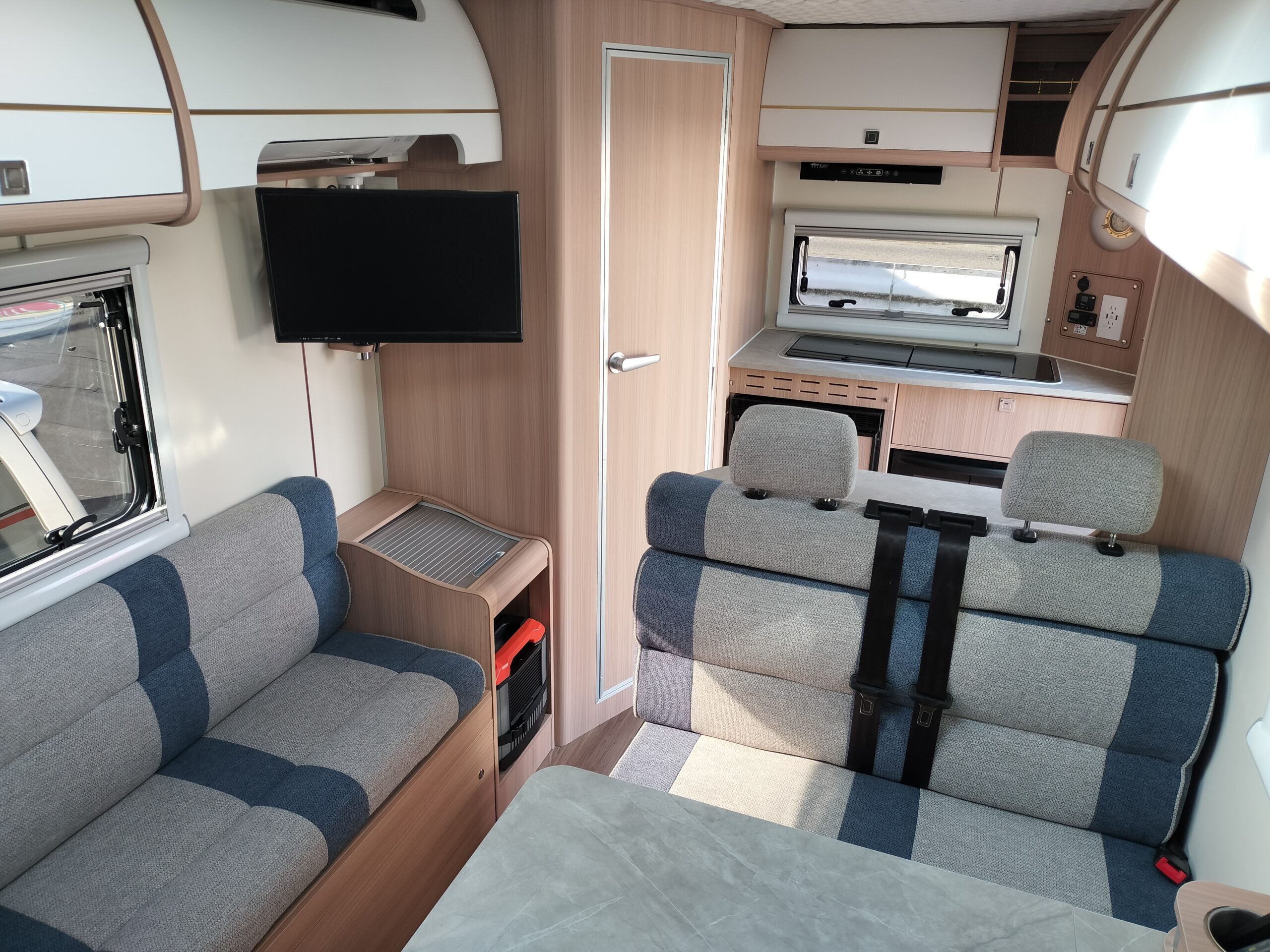 Vehicle gallery image