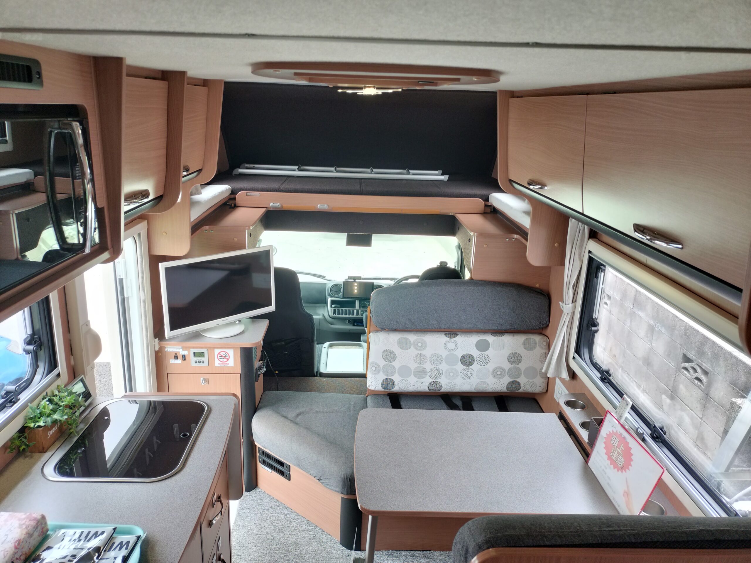 Vehicle gallery image